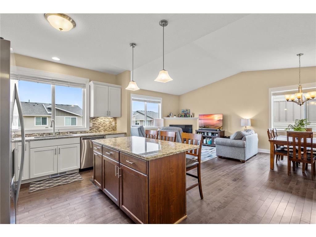 10883 Retreat Lane Woodbury MN 55129 6694705 image1