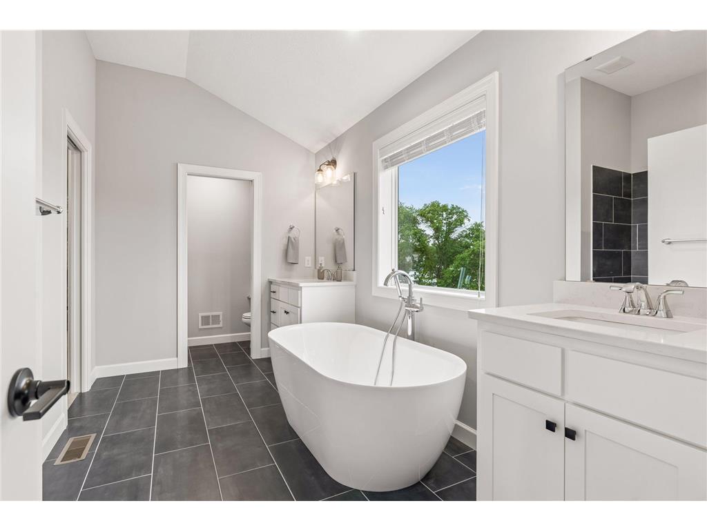 10887 131st Avenue N Champlin MN 55316 6816655 image36