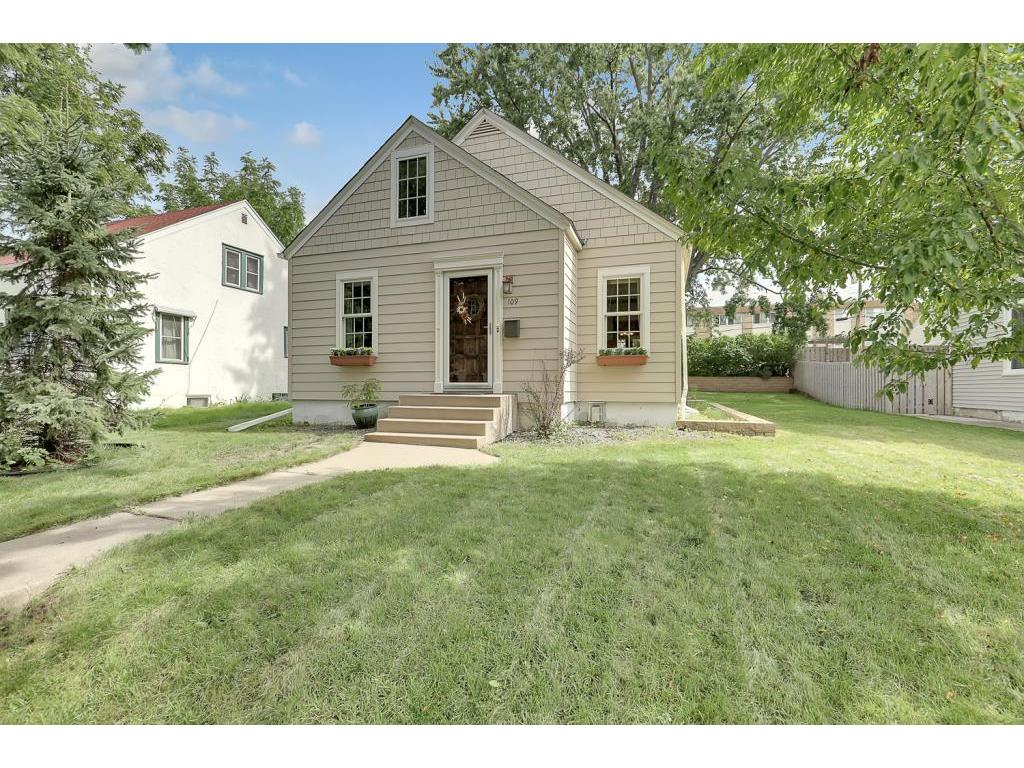 109 12th Avenue S, Hopkins, MN 55343 MLS 5293874 Edina Realty