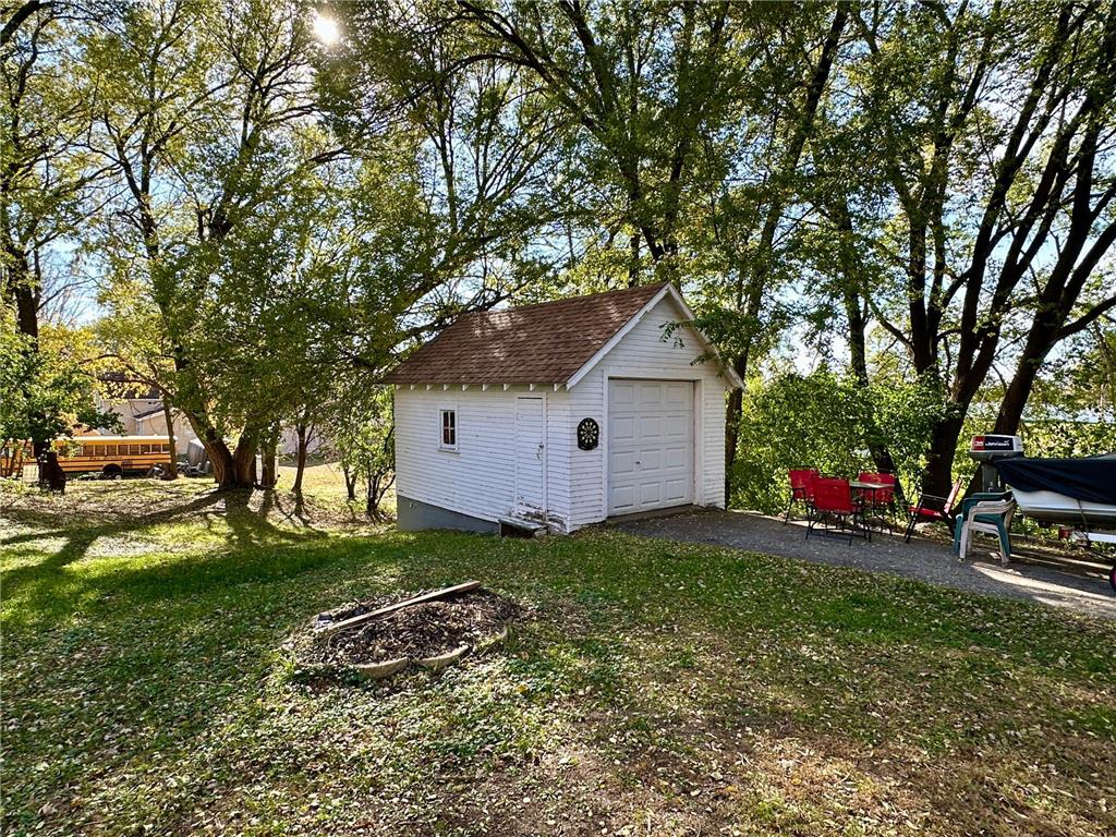 109 1st Avenue NW New London MN 56273 6813958 image6