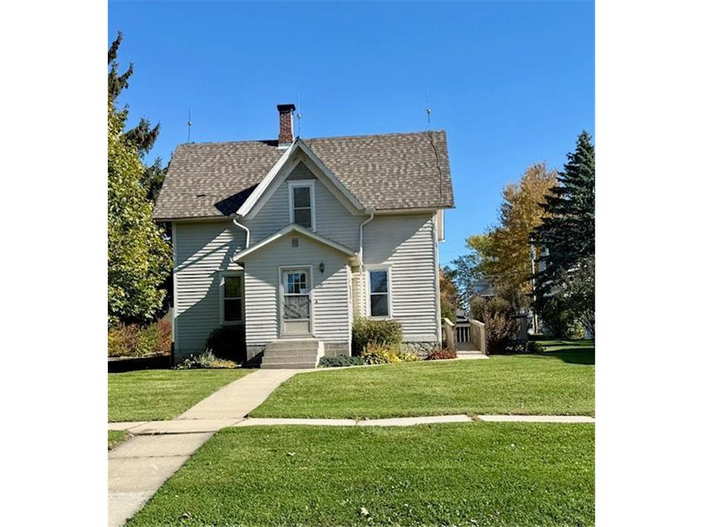 109 1st Avenue SE Spring Grove MN 55974 6809902 image1