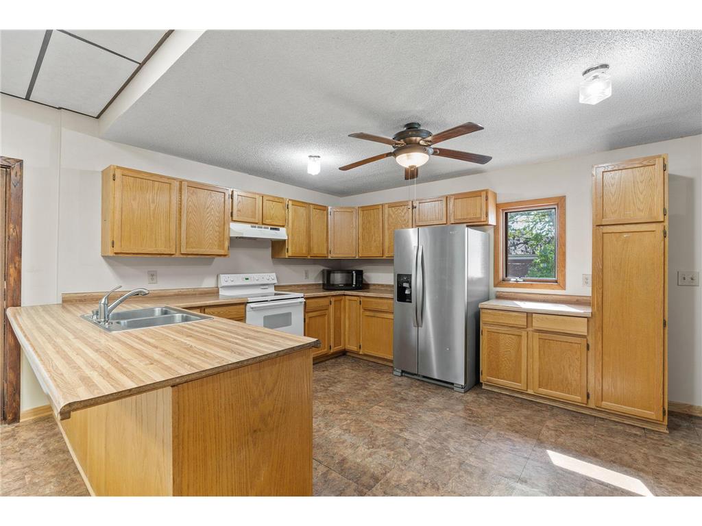 109 2nd Avenue NE Osseo MN 55369 7073852 image9