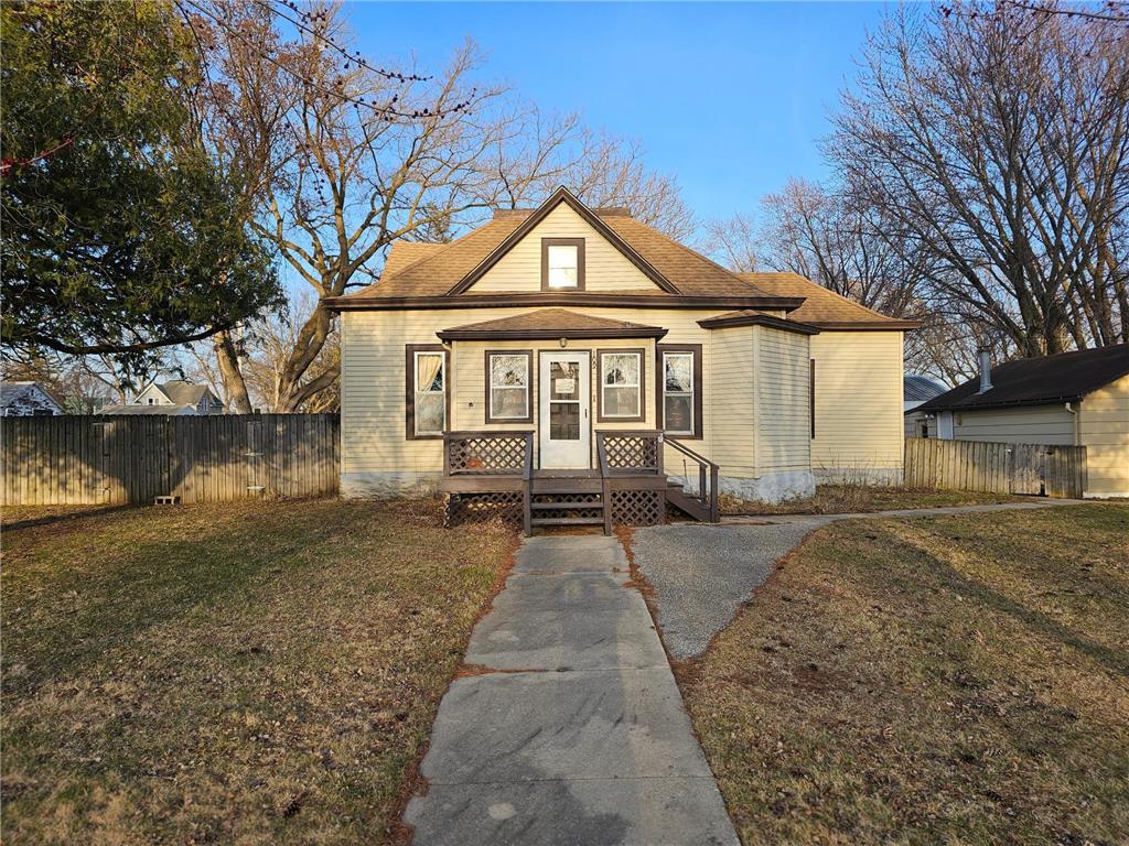 109 3rd Street Lyle MN 55953 6701273 image1