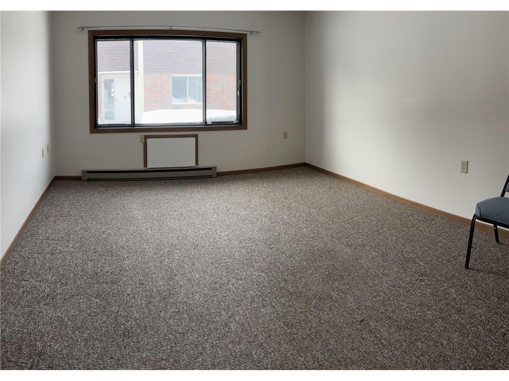109 4th Avenue N #7 Parkers Prairie MN 56361 7093977 image4