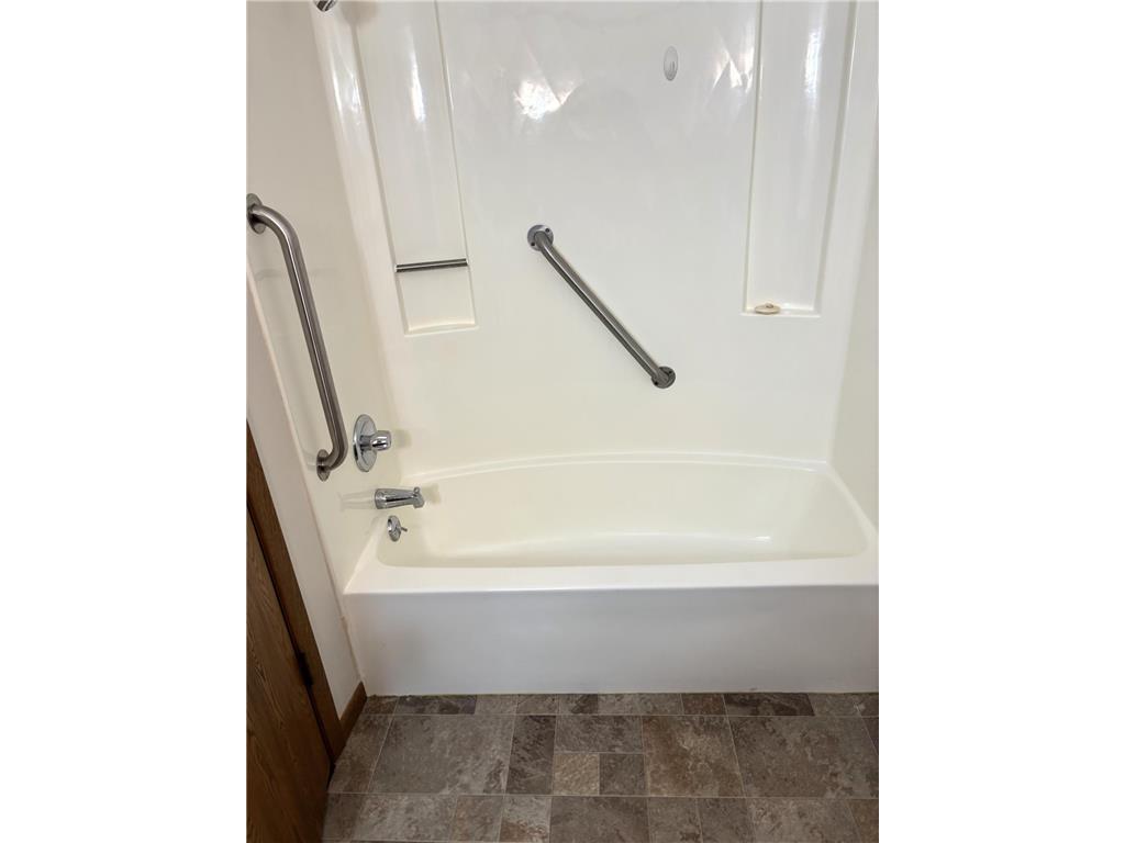 109 4th Avenue N #7 Parkers Prairie MN 56361 7093977 image8