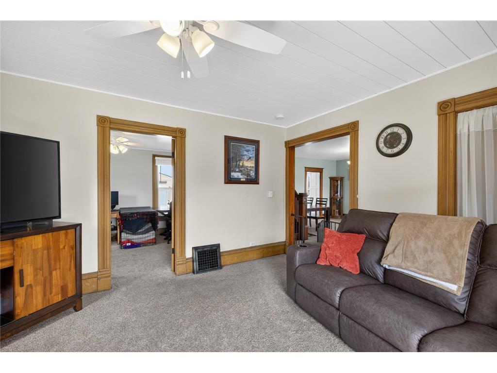 109 4th Street NE Stewartville MN 55976 7047796 image10
