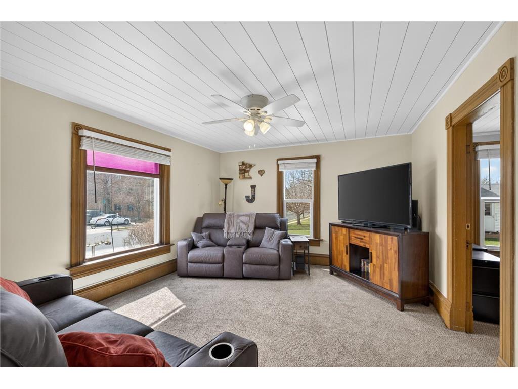 109 4th Street NE Stewartville MN 55976 7047796 image6