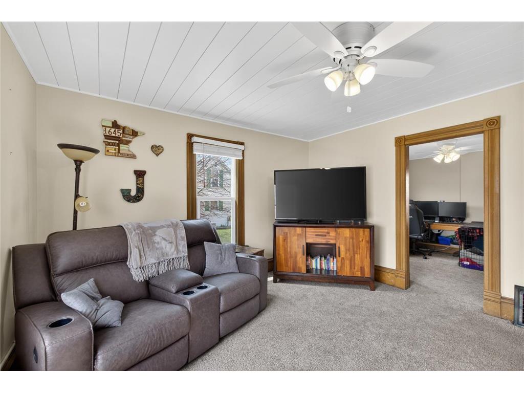 109 4th Street NE Stewartville MN 55976 7047796 image9