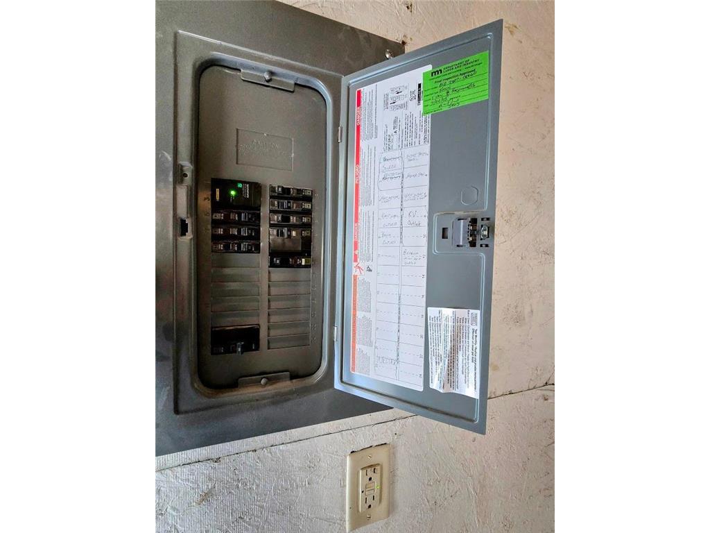 109 5th Avenue SE Pipestone MN 56164 6796663 image44