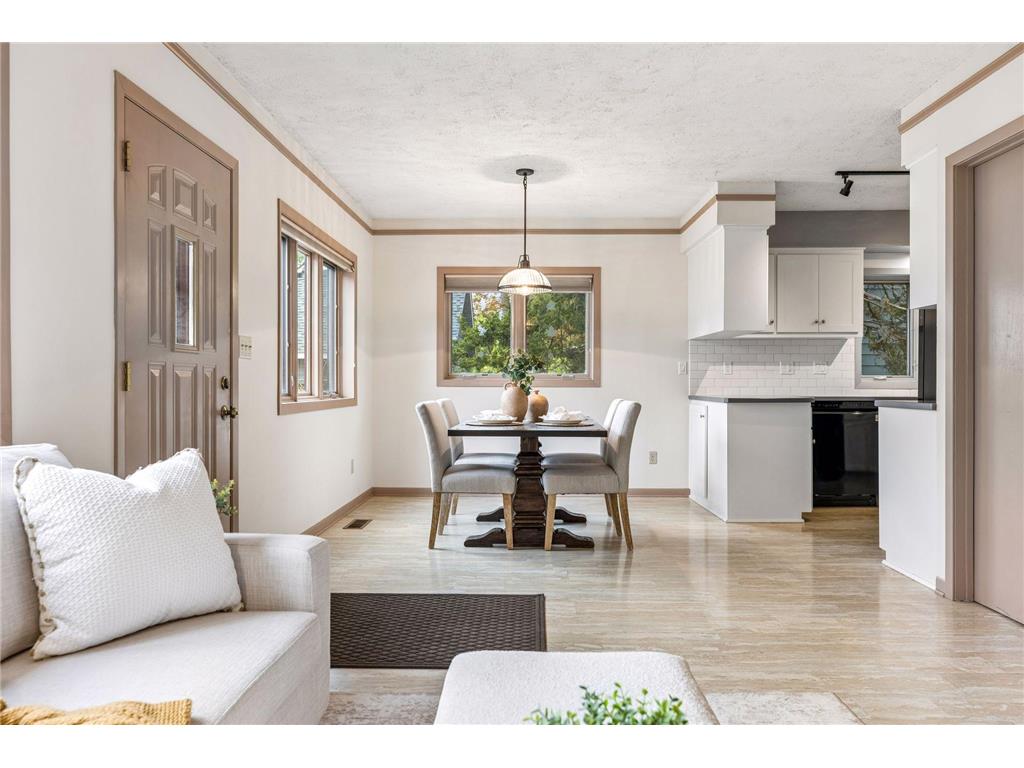 109 7th Avenue N Hopkins MN 55343 7028816 image14