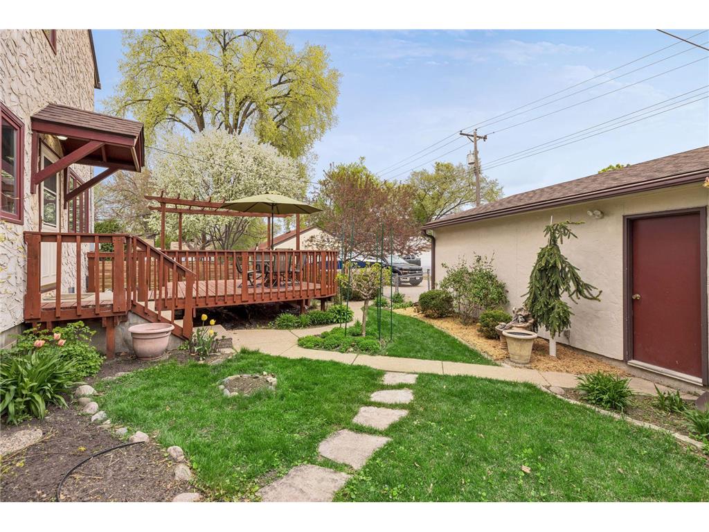 109 7th Avenue N Hopkins MN 55343 7028816 image27
