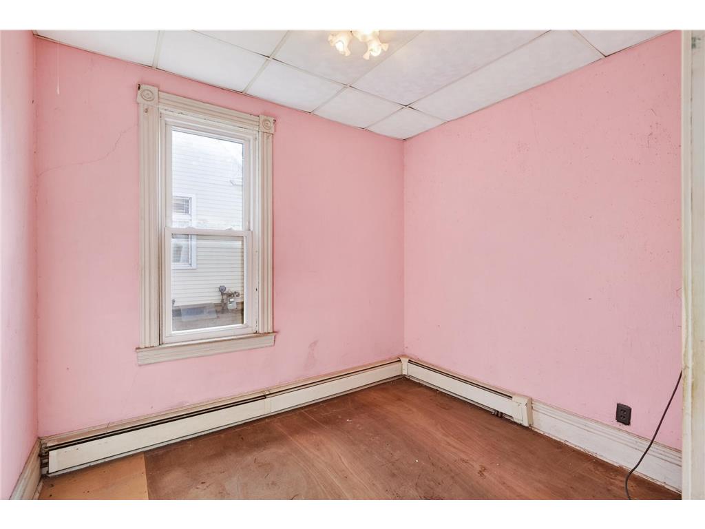 109 Atwater Street Saint Paul MN 55117 7048527 image11