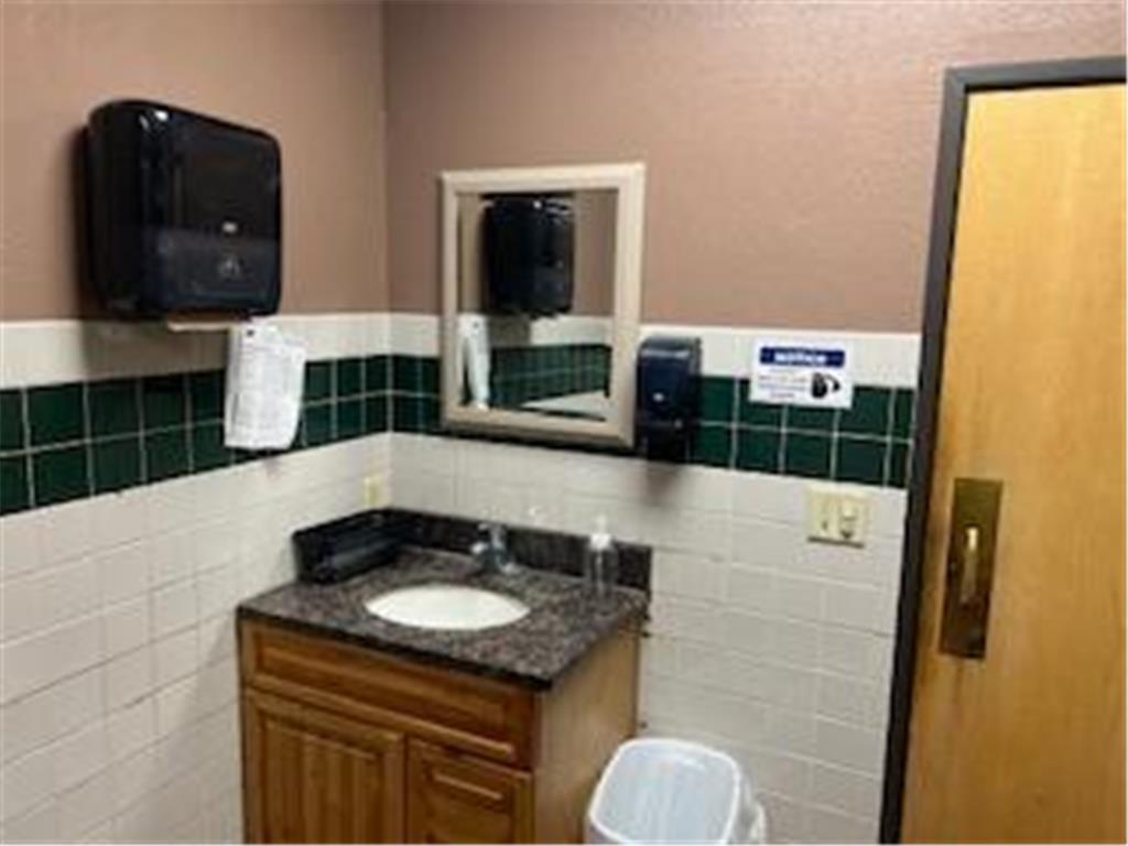 109 Brown Street W Comfrey MN 56019 6761929 image19