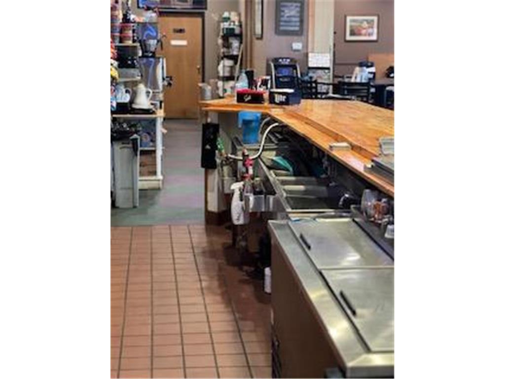 109 Brown Street W Comfrey MN 56019 6761929 image4