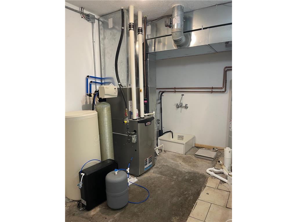 109 Center Street E Amery WI 54001 6800300 image10