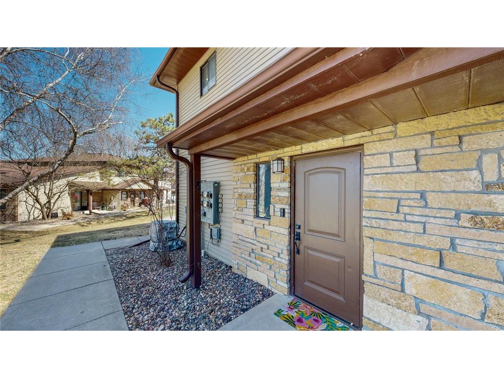 109 Conner Circle SW Rochester MN 55902 6465844 image1