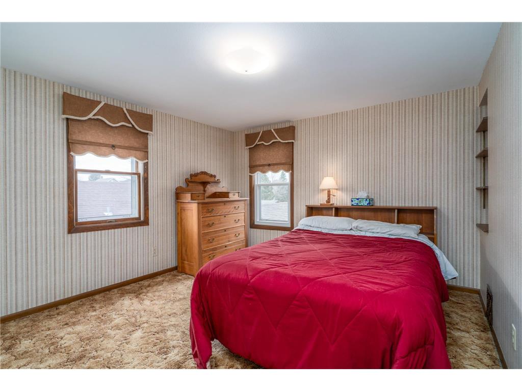 109 E 8th Street Crookston MN 56716 7070724 image19
