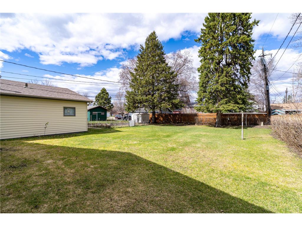 109 E 8th Street Crookston MN 56716 7070724 image30