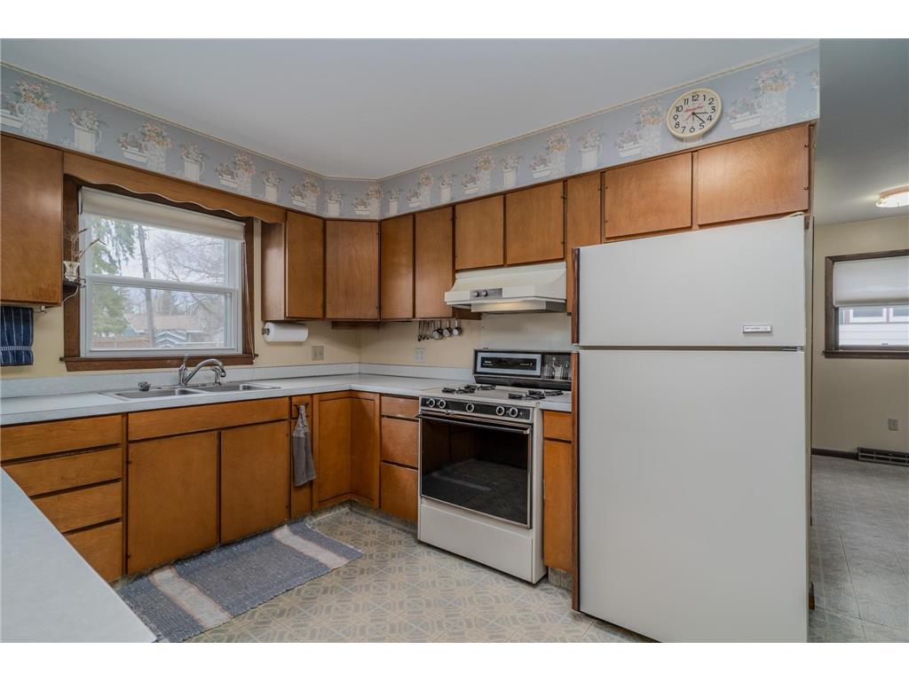 109 E 8th Street Crookston MN 56716 7070724 image4