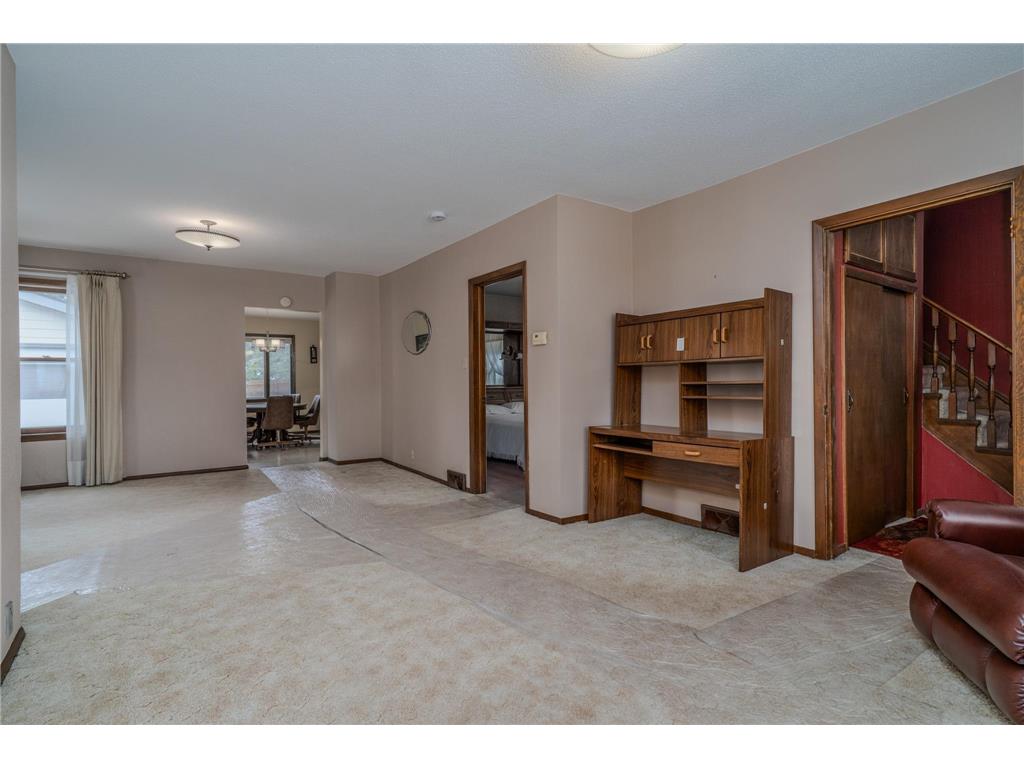 109 E 8th Street Crookston MN 56716 7070724 image7