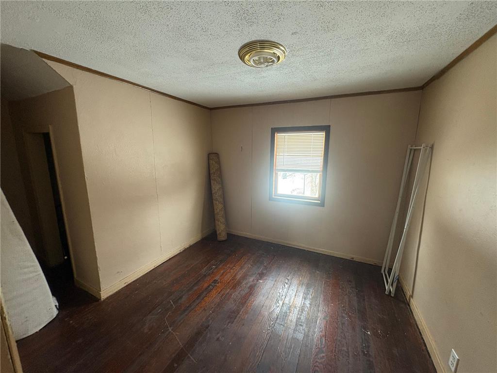 109 E 9th Street Morris MN 56267 7018572 image10