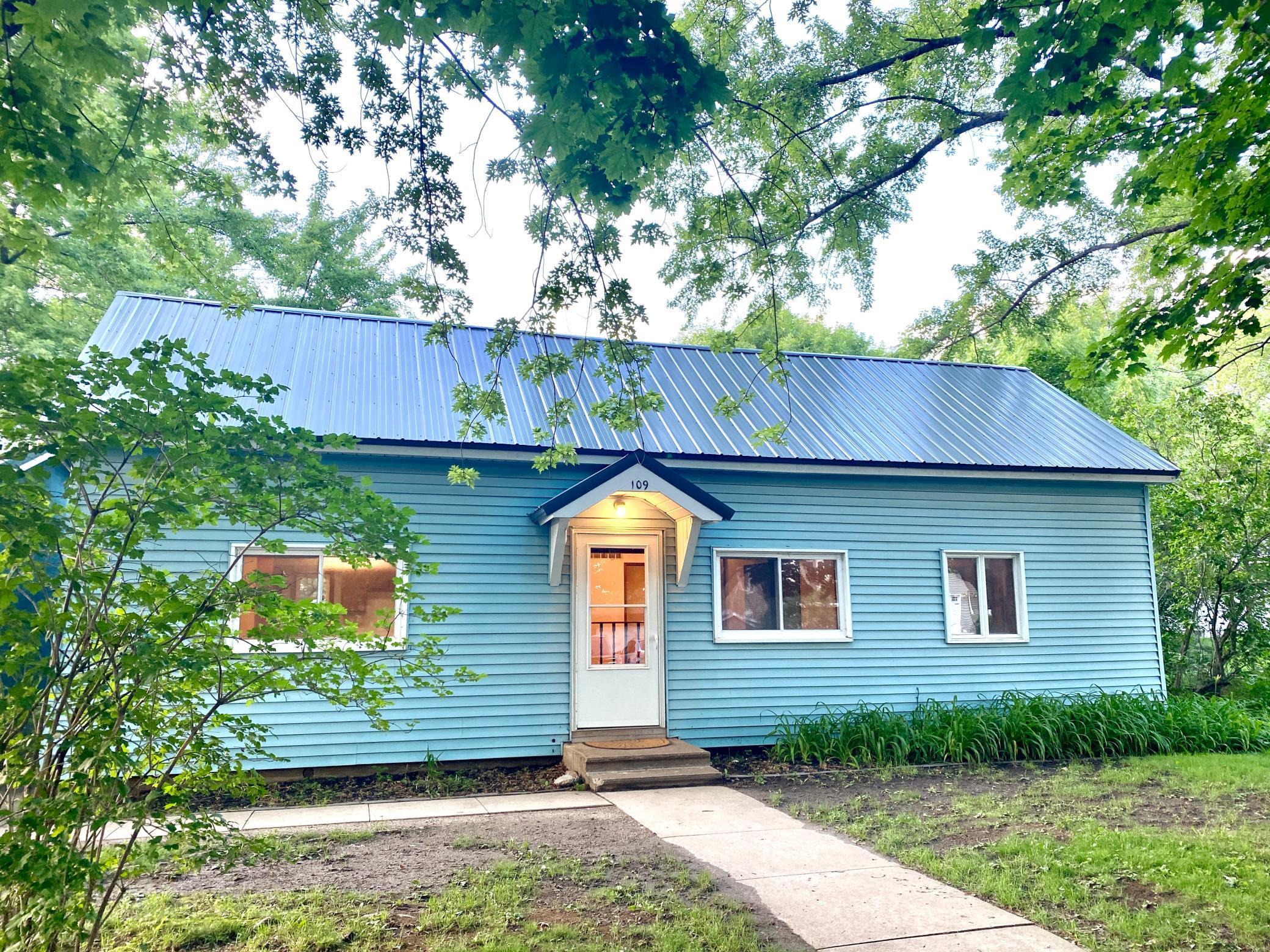 109 E Cabot Street, Le Roy, MN 55951 MLS 6022411 Edina Realty