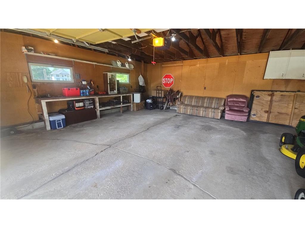 109 E Luella Street Le Roy MN 55951 7085433 image16
