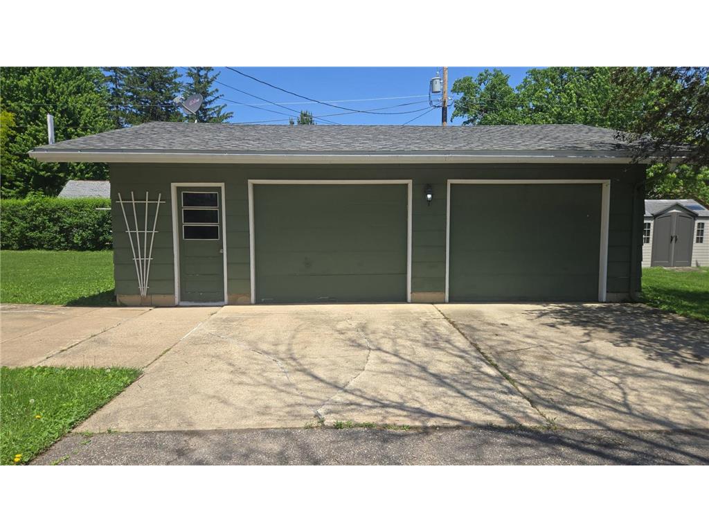 109 E Luella Street Le Roy MN 55951 7085433 image18