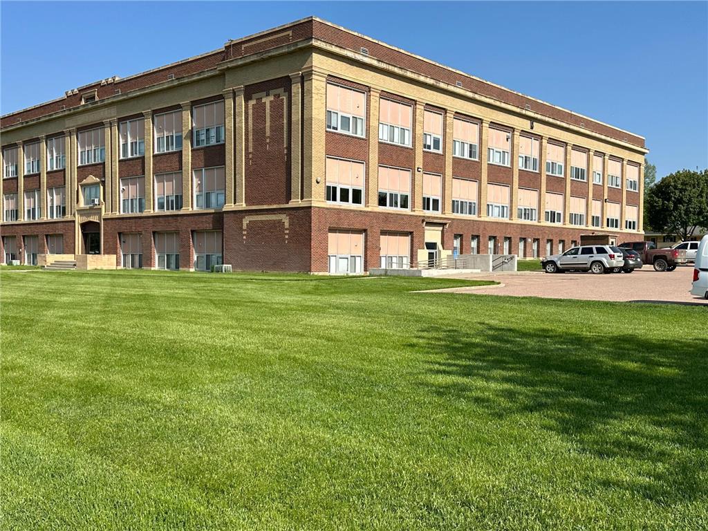 109 E Luverne Street #220 Luverne MN 56156 6727286 image25