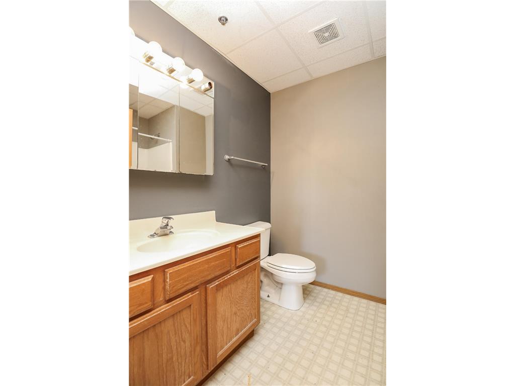 109 E Luverne Street #Units 101-336 Luverne MN 56156 6578414 image20