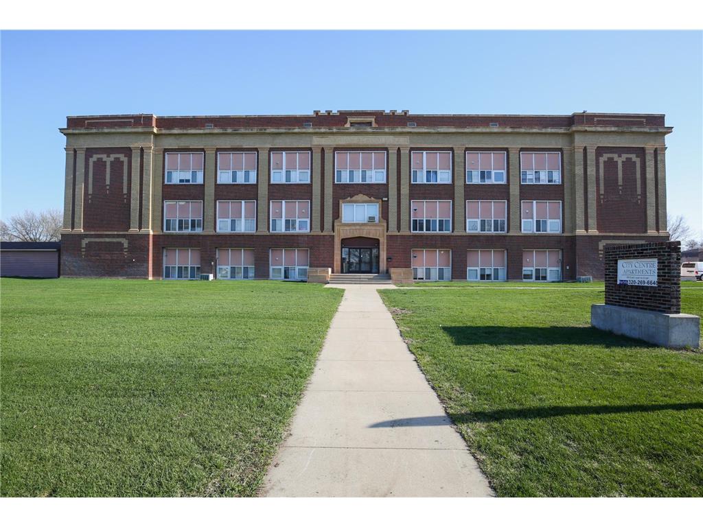 109 E Luverne Street #Units 101-336 Luverne MN 56156 7104049 image2