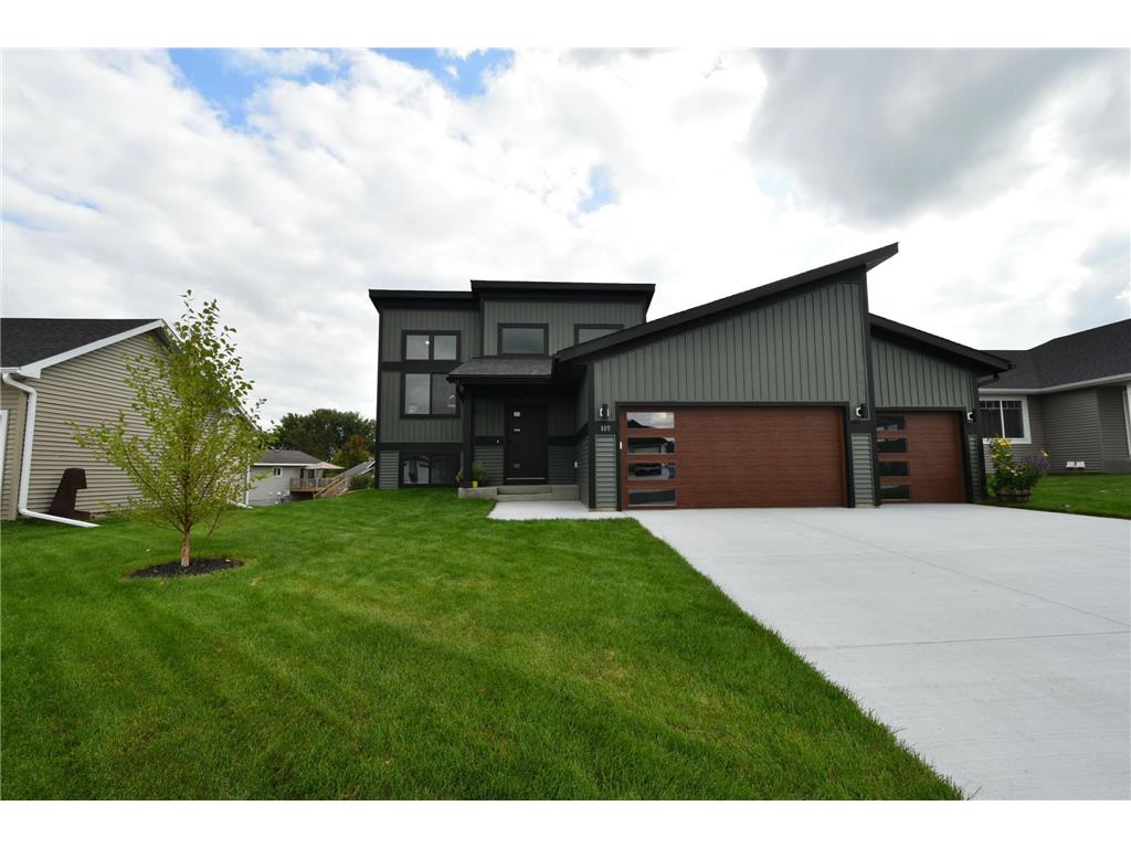 109 Fairway Street Zumbrota MN 55992 7056725 image1