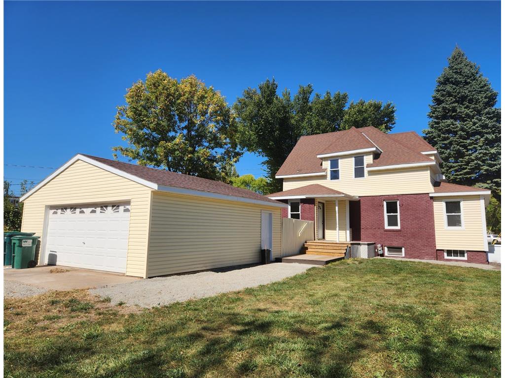 109 Grove Avenue S Silver Lake MN 55381 6630783 image1