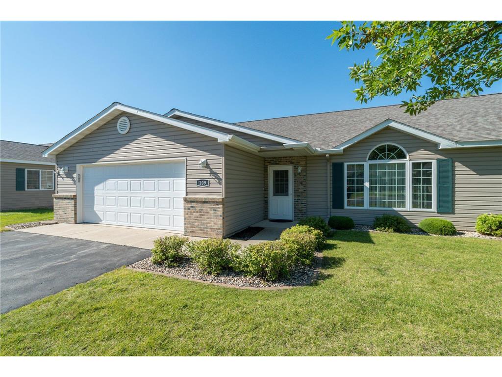 109 Gull Path, Mankato, MN 56001 MLS 6246988 Edina Realty