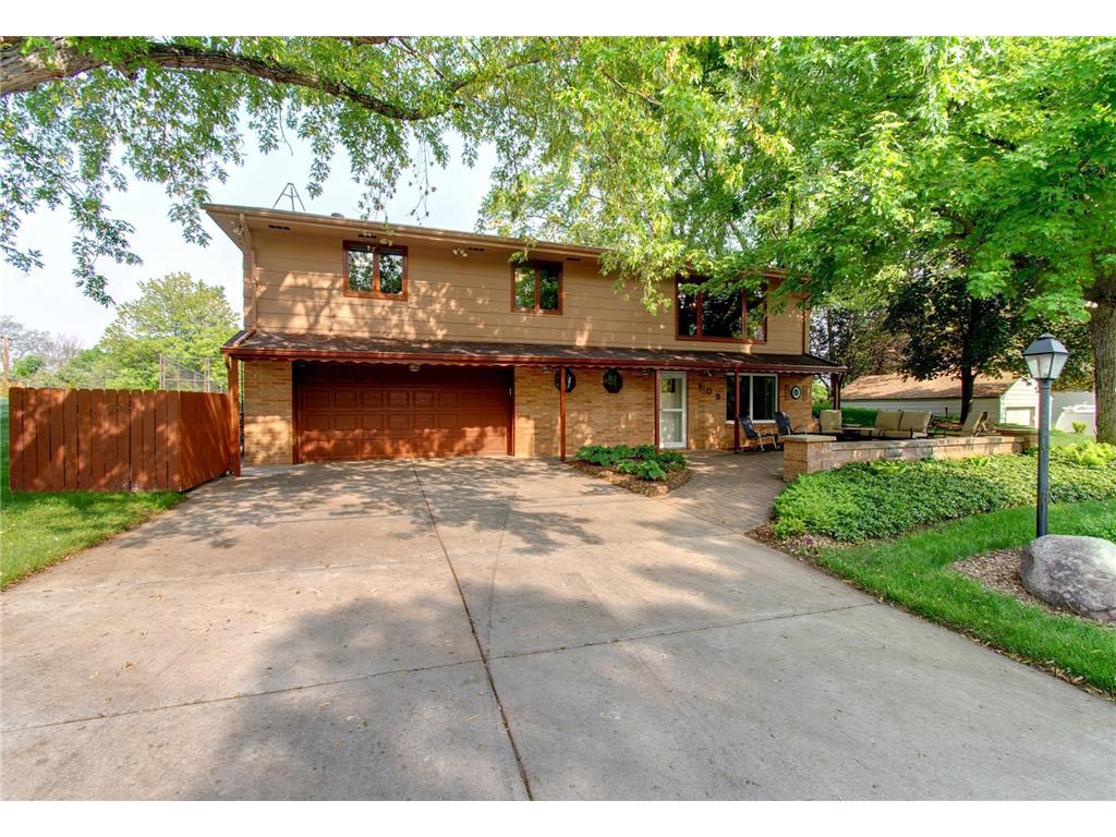 109 Hartman Circle NE Fridley MN 55432 6394513 image1