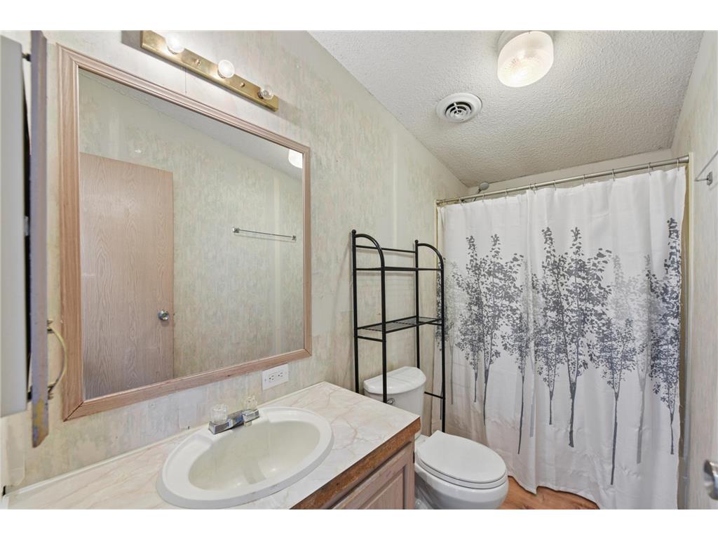 109 Hialeah Street Osceola WI 54020 7029206 image18