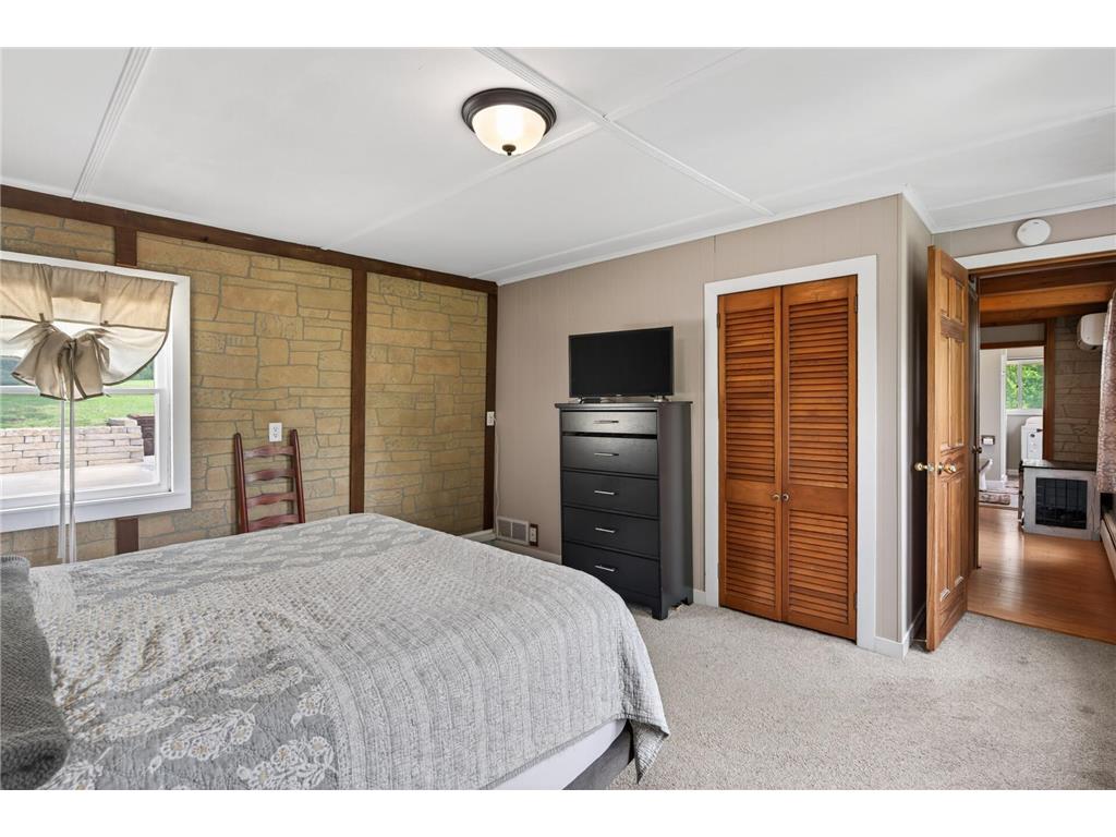 109 Lydia Road Jordan MN 55352 7078595 image20