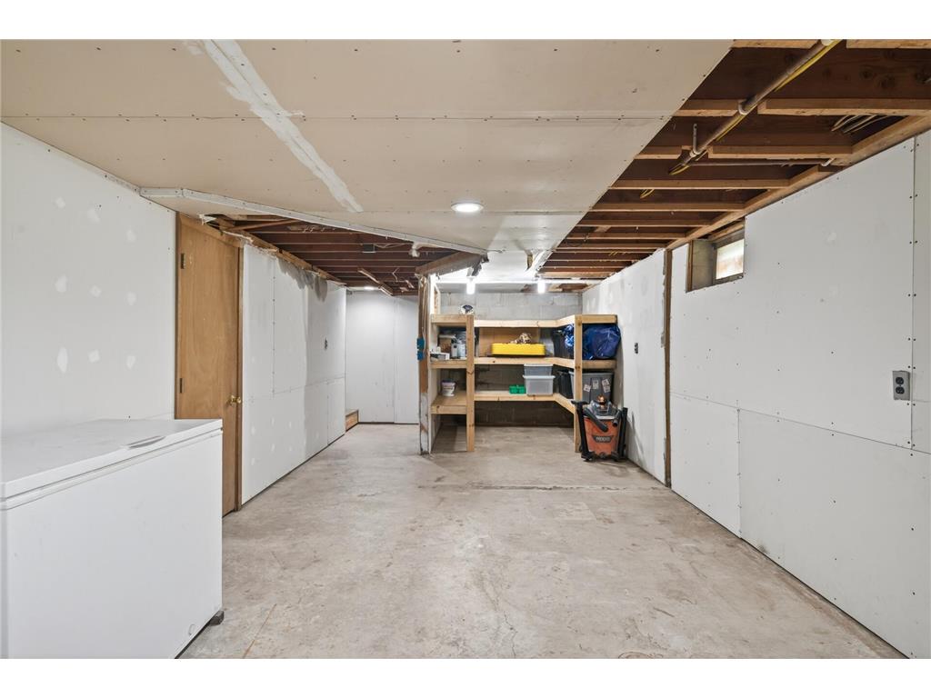 109 Lydia Road Jordan MN 55352 7078595 image33
