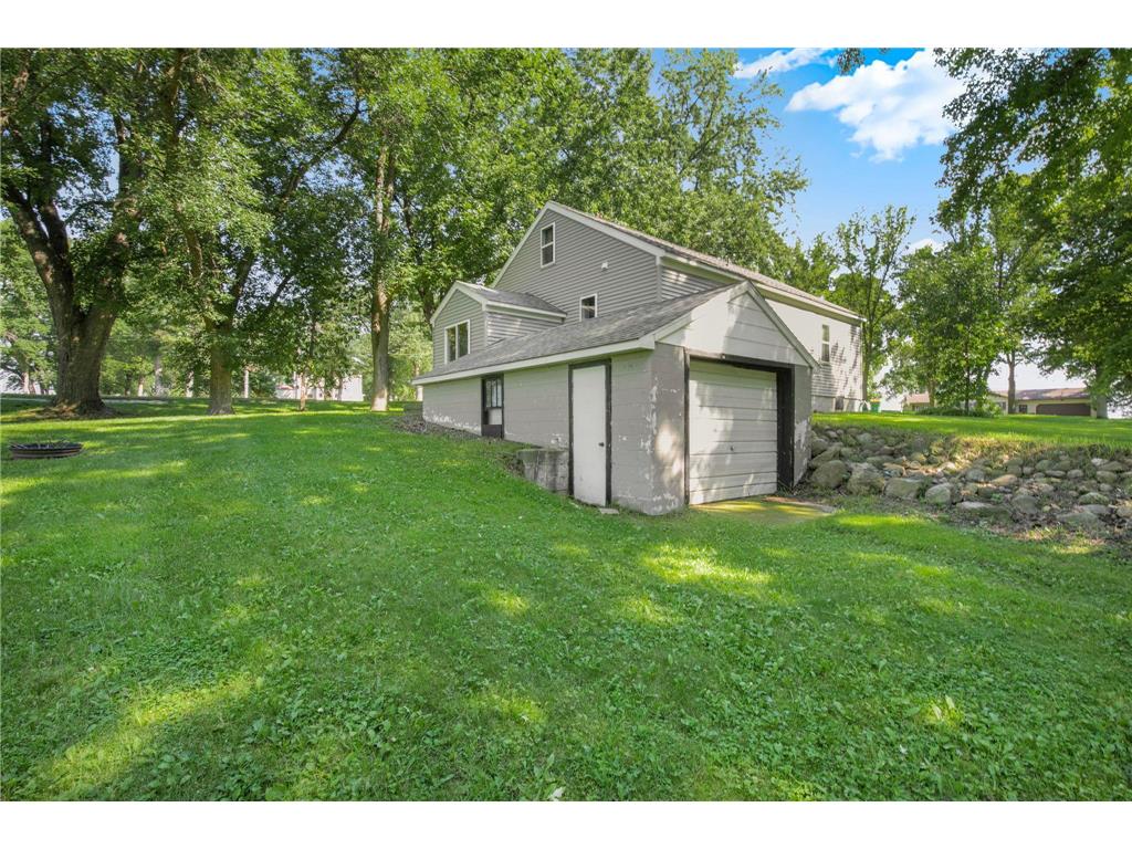 109 Main Street E Spring Hill MN 56352 7036514 image4