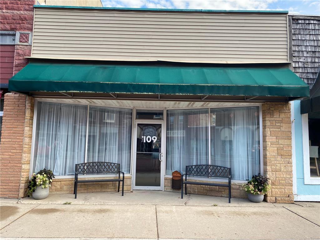109 Main Street W Pipestone MN 56164 6423986 image1