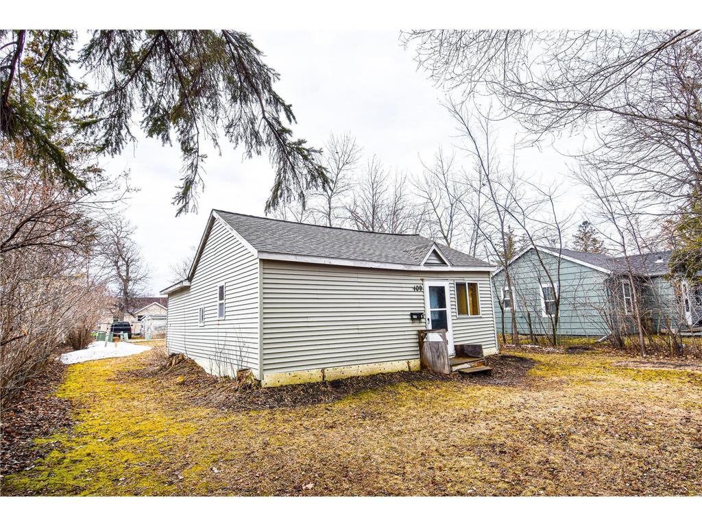 109 Merriam Avenue S, Thief River Falls, MN 56701 MLS 6362222