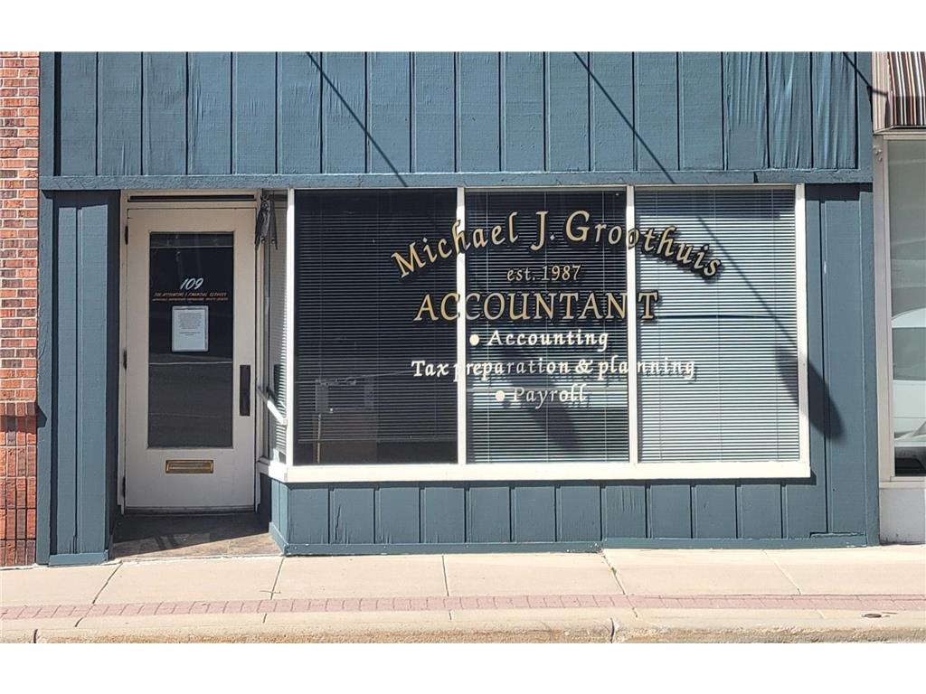 109 N 1st Street Montevideo MN 56265 6777947 image1
