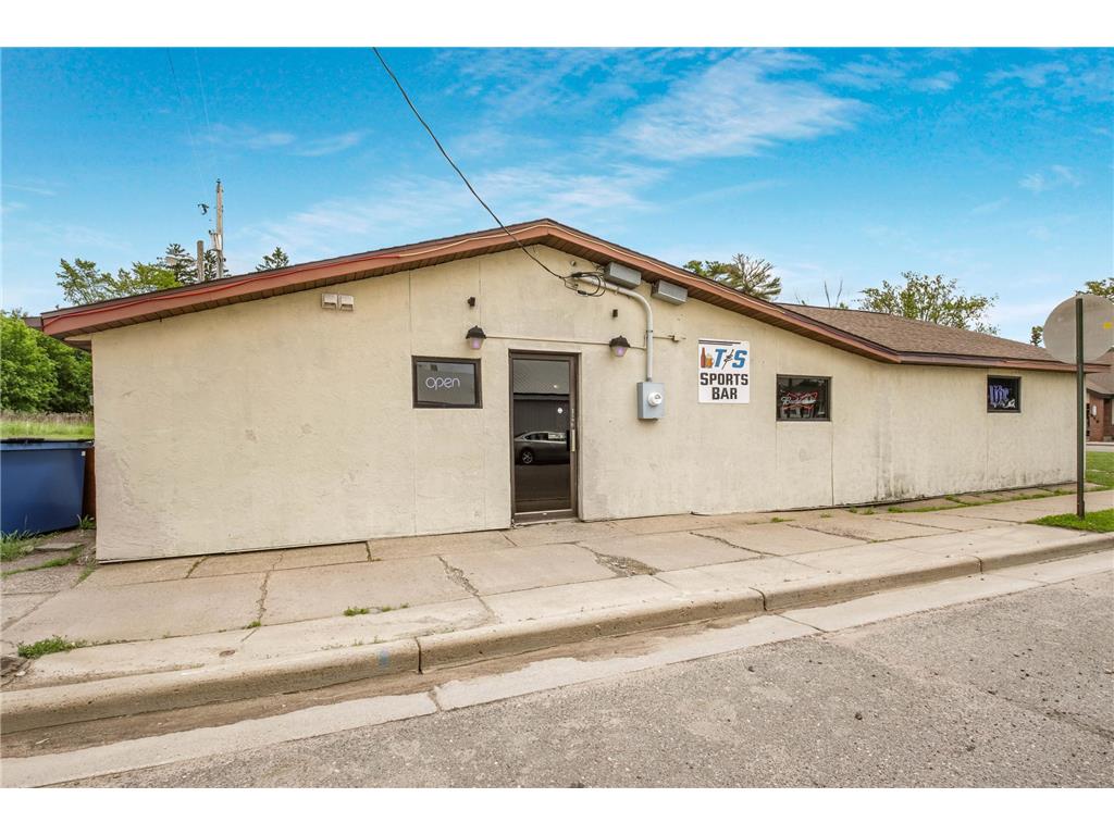 109 N 6th Street Cameron WI 54822 6736322 image1