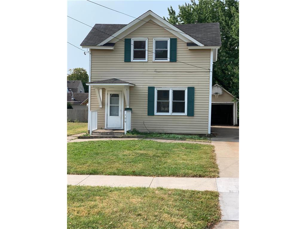 109 N 6th Street, Lake City, MN, 55041 MLS 6261002 Edina Realty