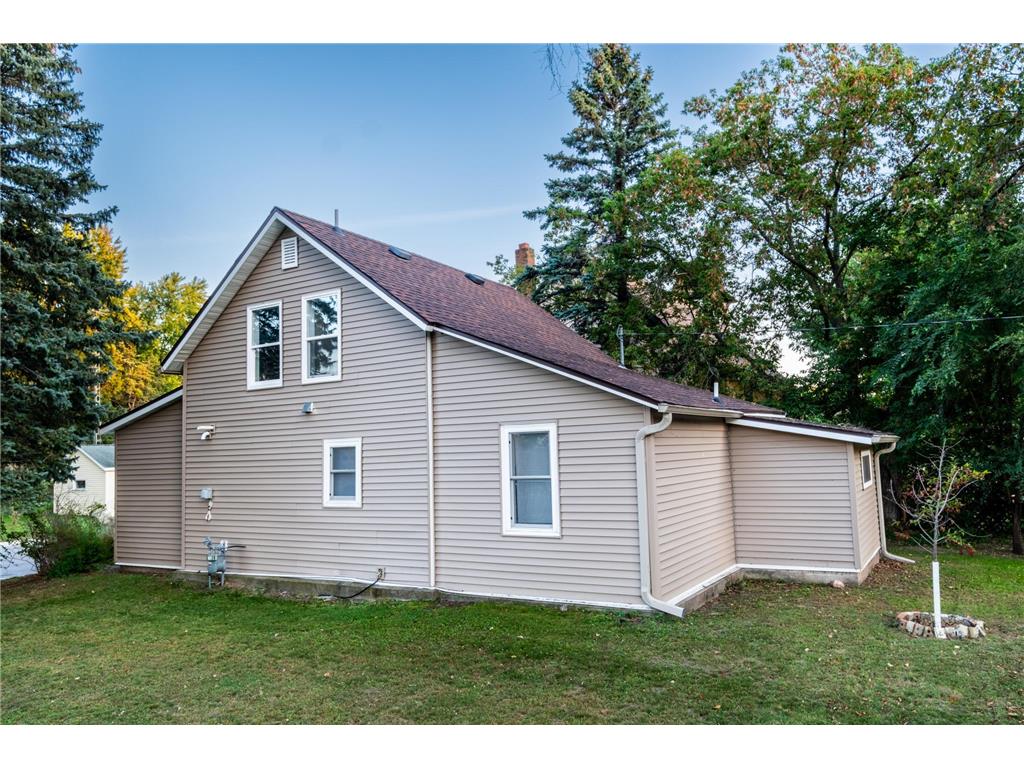 109 N Cedar Street Royalton MN 56373 6602366 image1