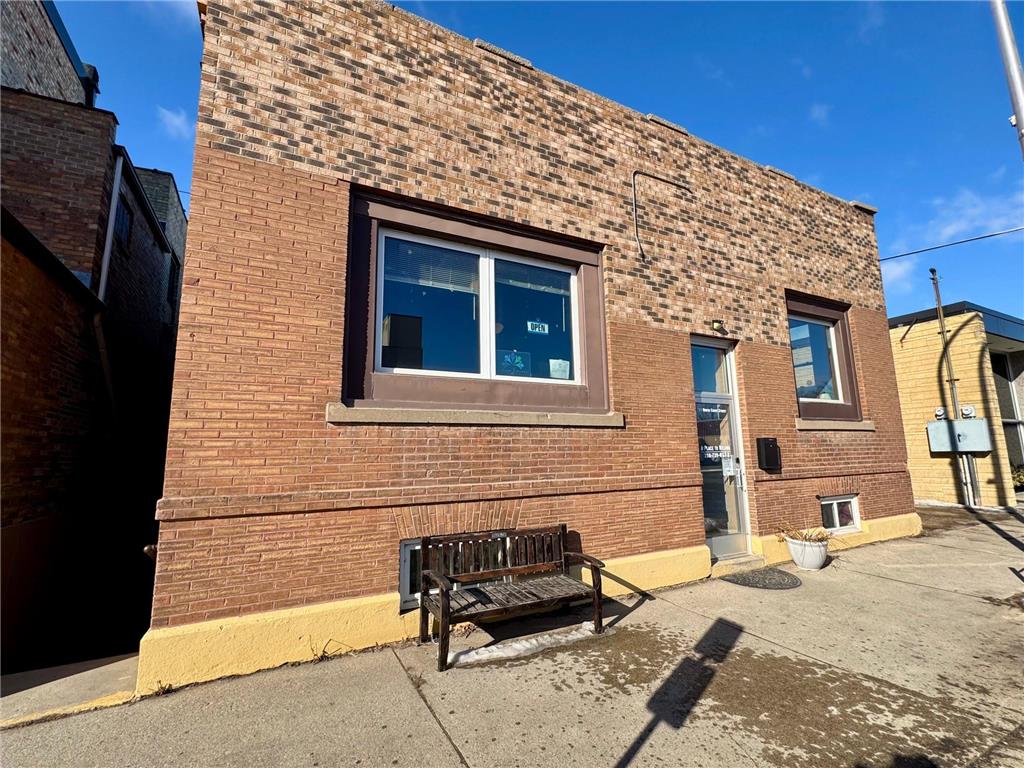 109 N Court Street Fergus Falls MN 56537 7019972 image1