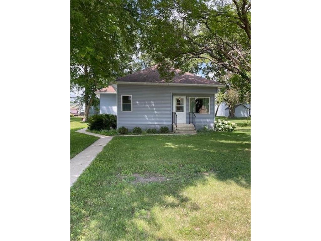 109 N Judson Street Northrop MN 56075 6407180 image1