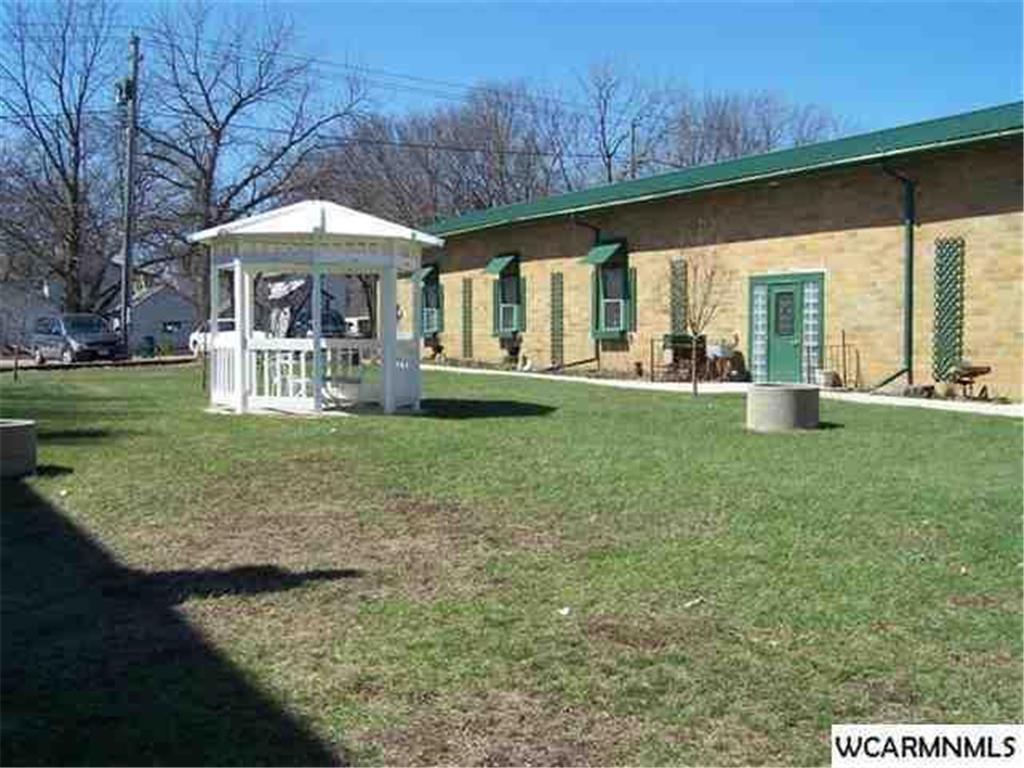 109 N Main Street Sherburn MN 56171 5154071 image16