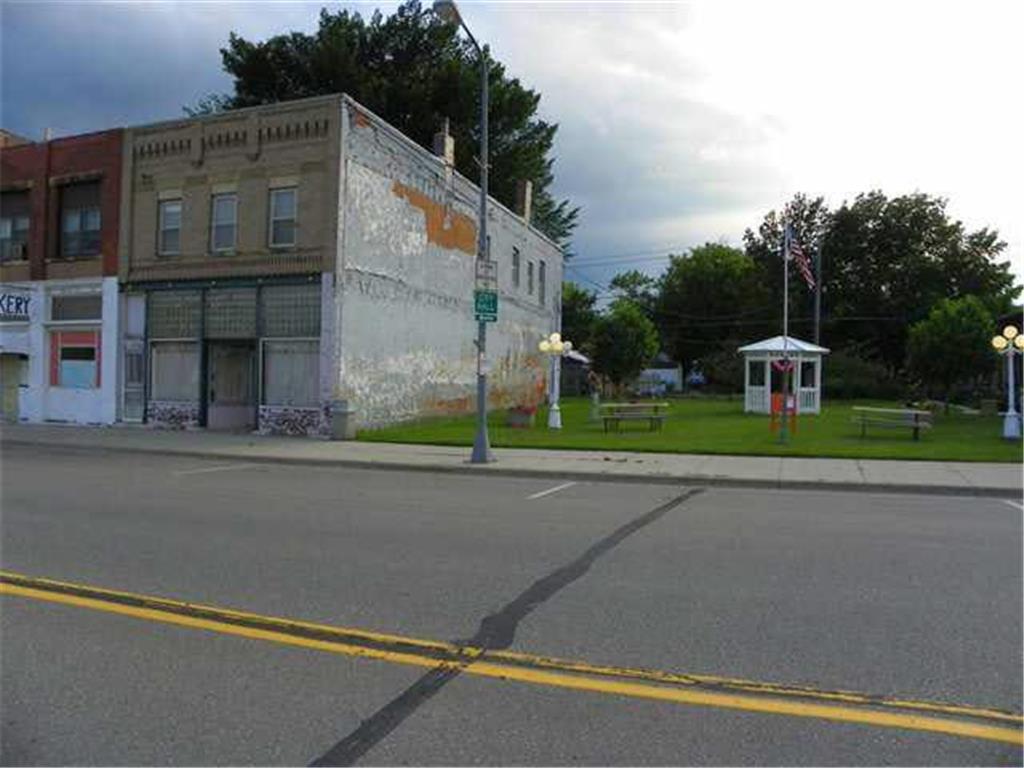 109 N Main Street Sherburn MN 56171 5154071 image2