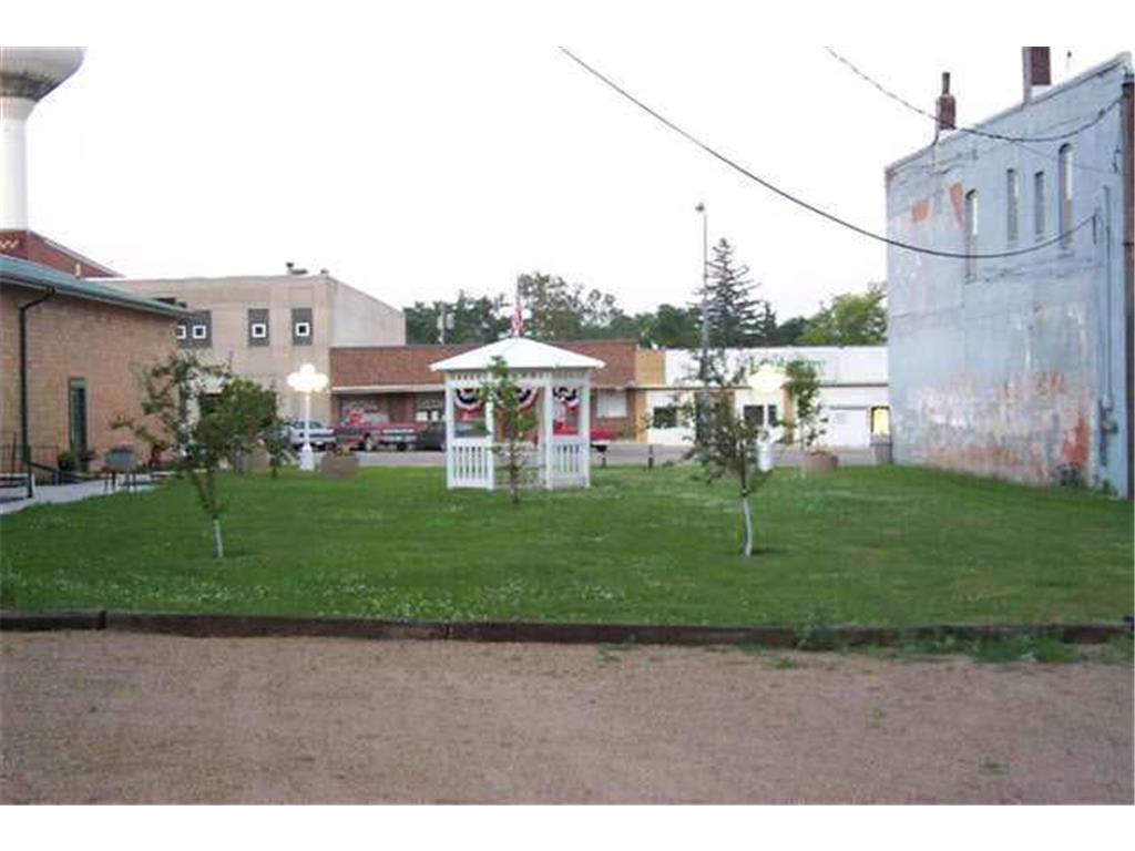 109 N Main Street Sherburn MN 56171 5154071 image9